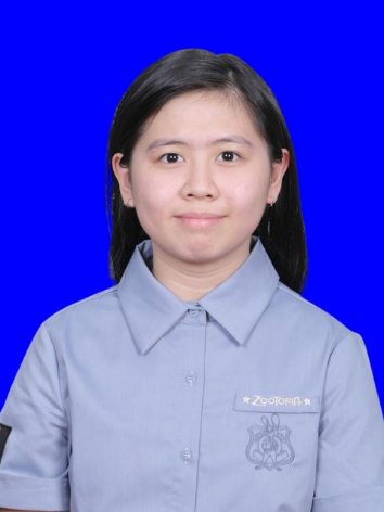 Foto CHRISTINE HELENA JO