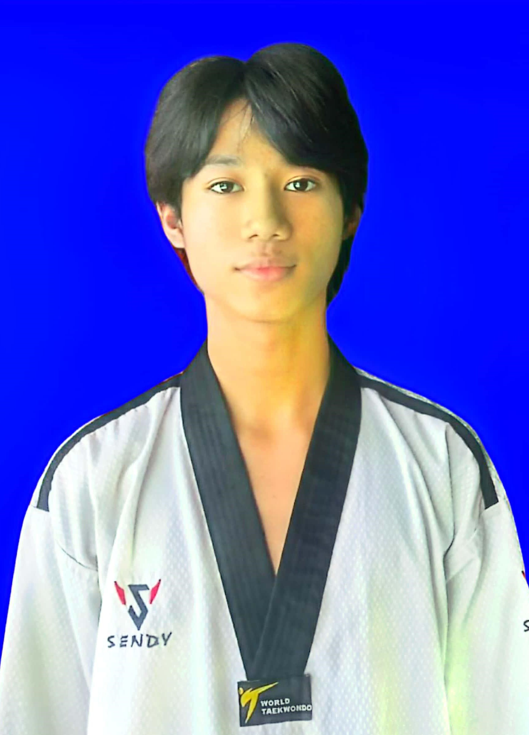 Foto ROOSEVELT REHUEL SYEMAYAHU PUTRA LASUT 