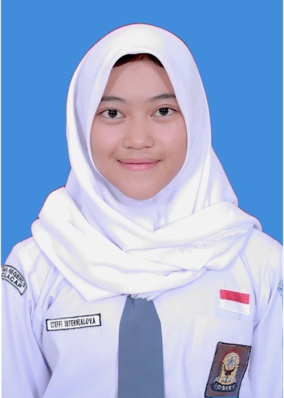 Foto STEFFI INTENIALOVA